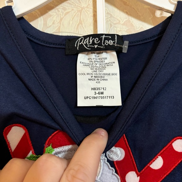 NWT Rare Too Cute Christmas Santa Girl Two Piece Outfit Size 3-6 Months - Picture 4 of 5